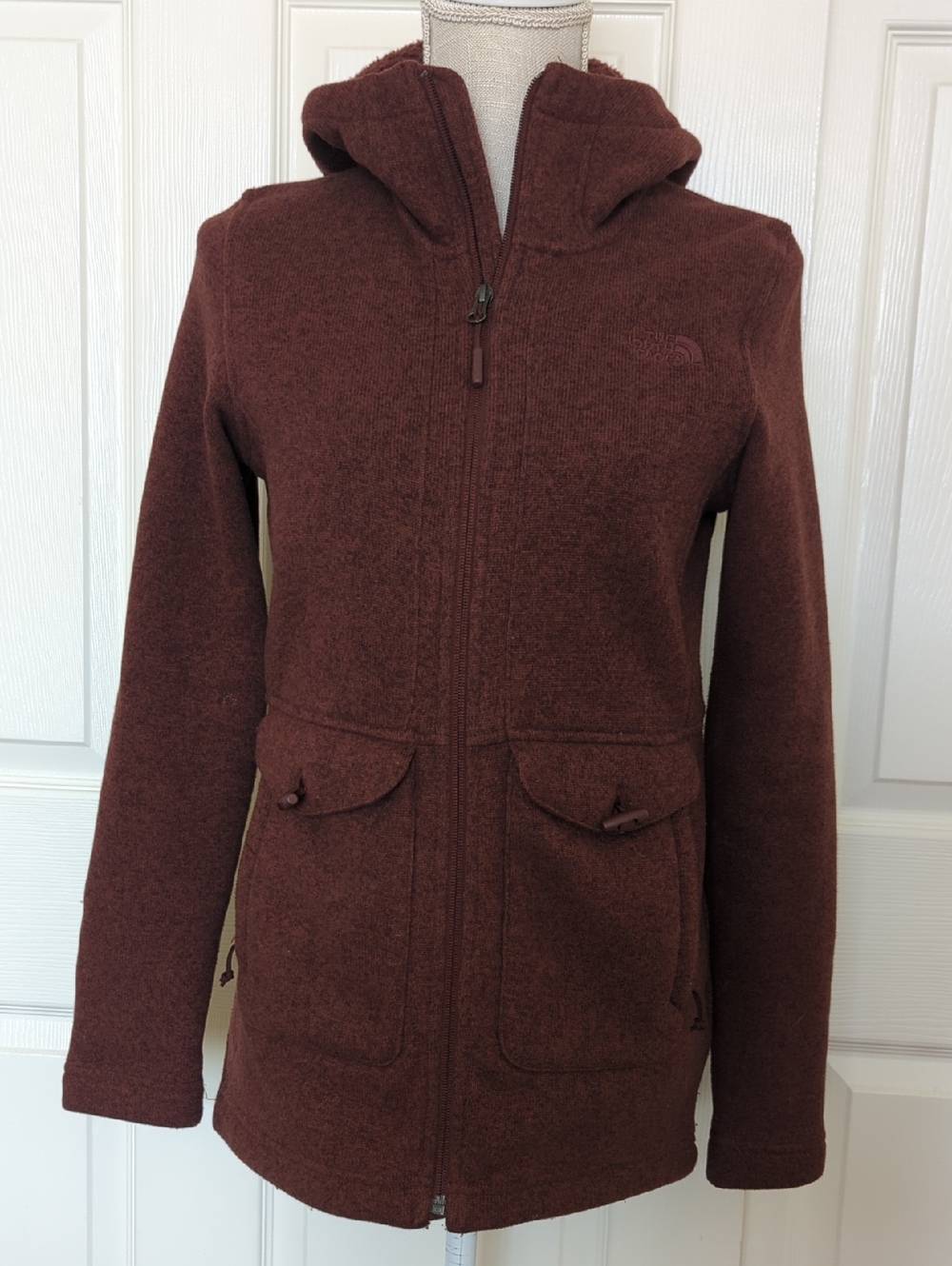 The North Face Crescent Parka Fleece Jacket in Red/Brown Tone